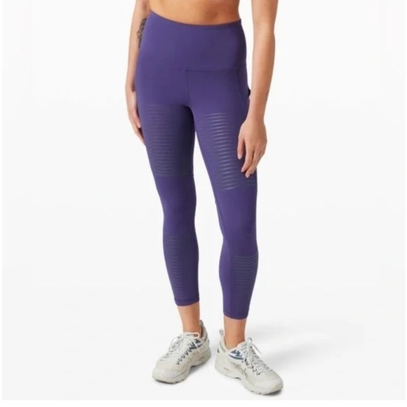 Lululemon Rogue Renegade SHR tight 25” Purple Moto Leggings Size 4 NWOT - Picture 2 of 6